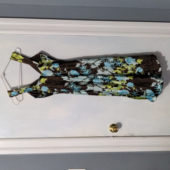 Satiny Dress - Picture 3 of 3